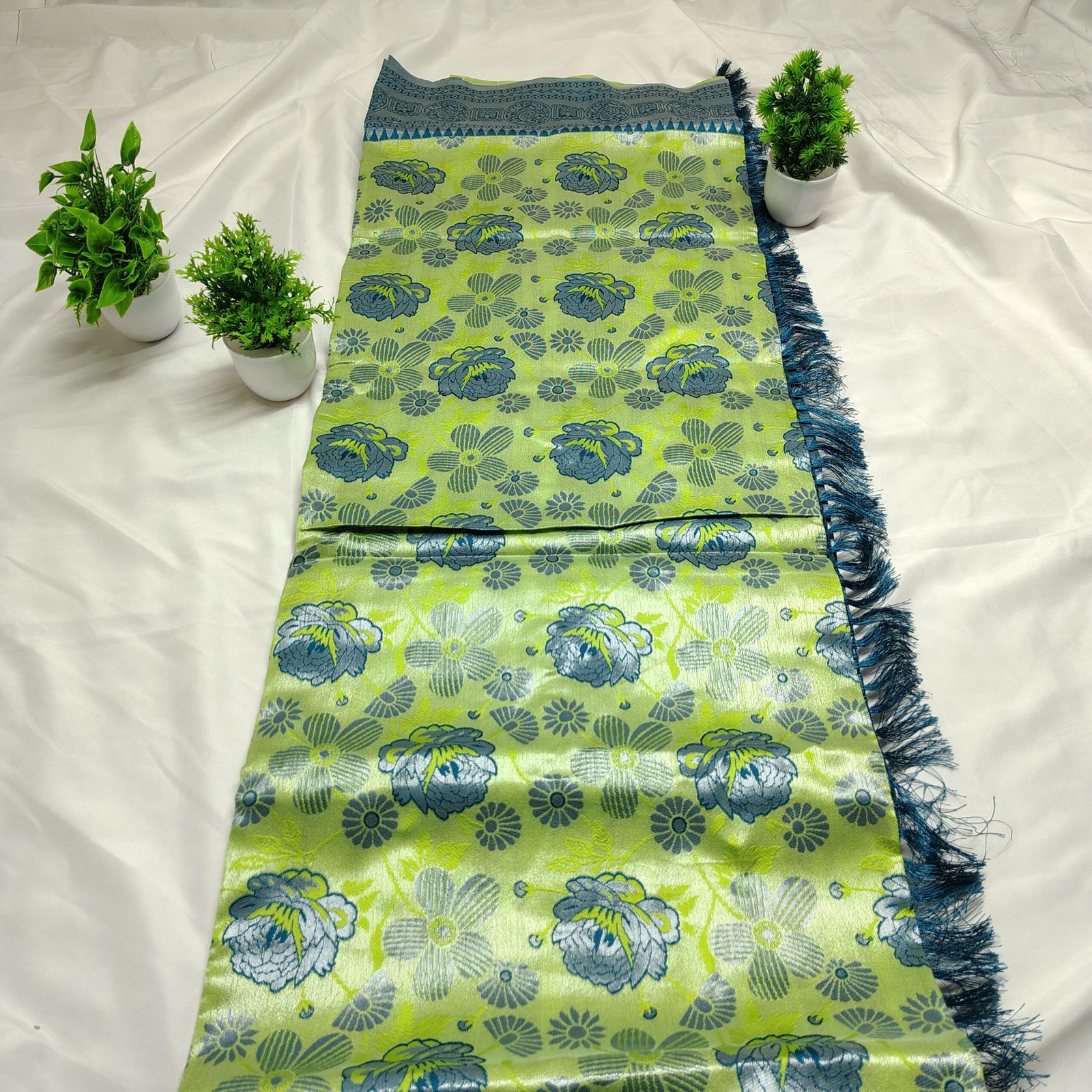 Banarasi style Art silk saree - Image 8