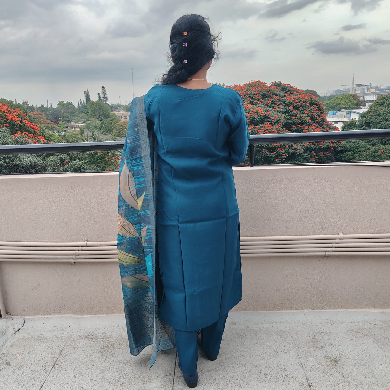 Hand-Embroidered Kurti Set with Pant & Dupatta - Image 4