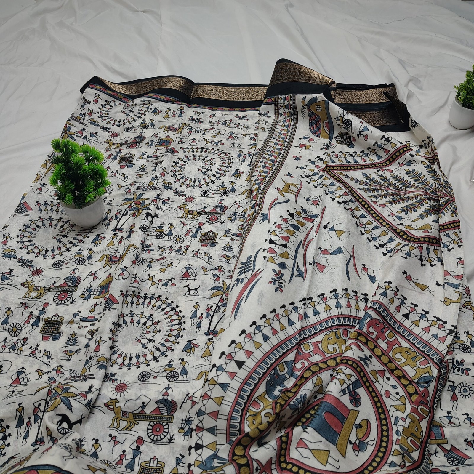 Warli Art Printed Saree - Image 2